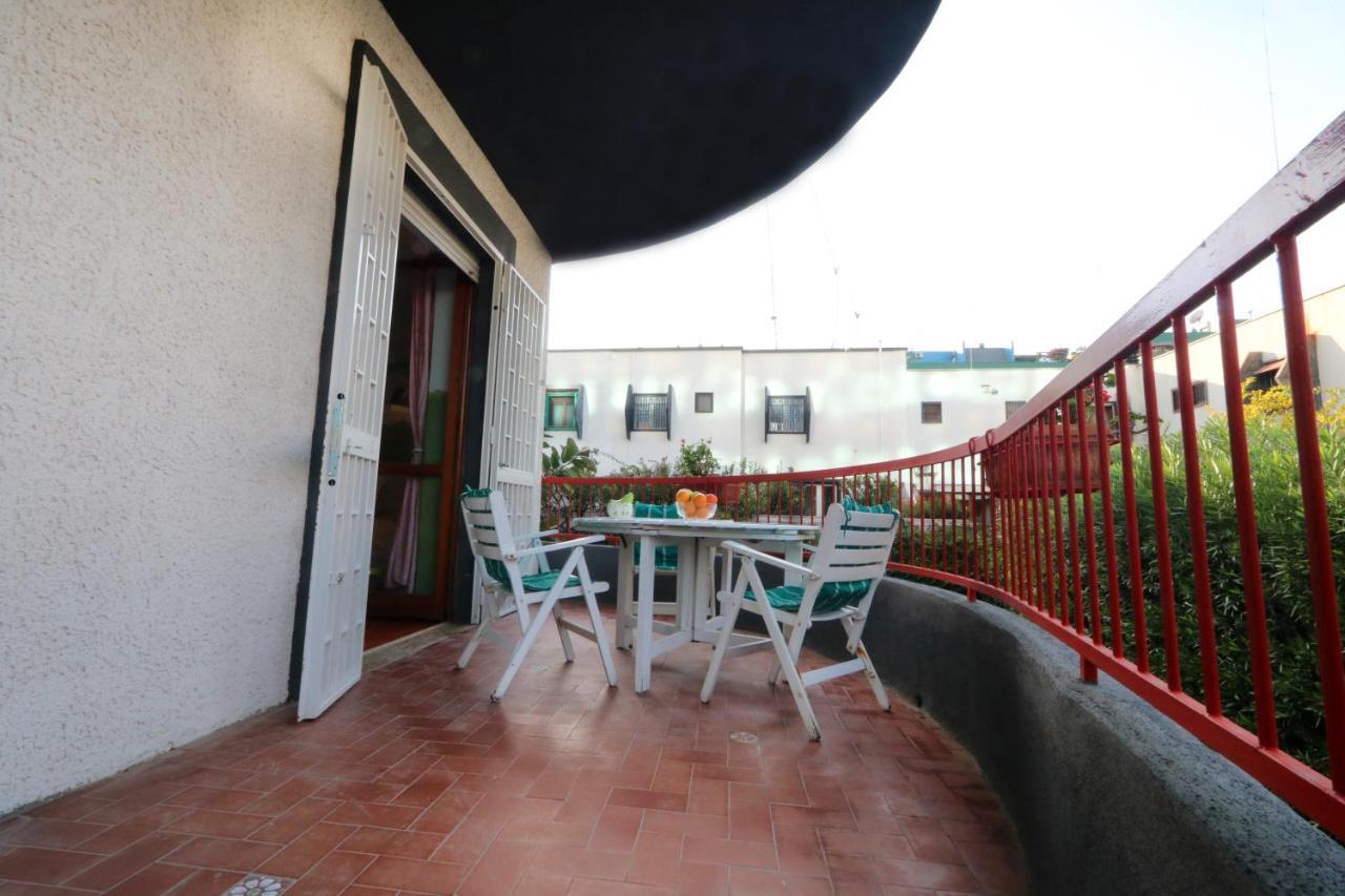 Bari Suite Apartment Barone 12 Free Parking Exterior foto